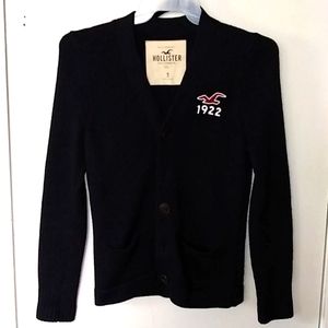 Hollister sweater size S